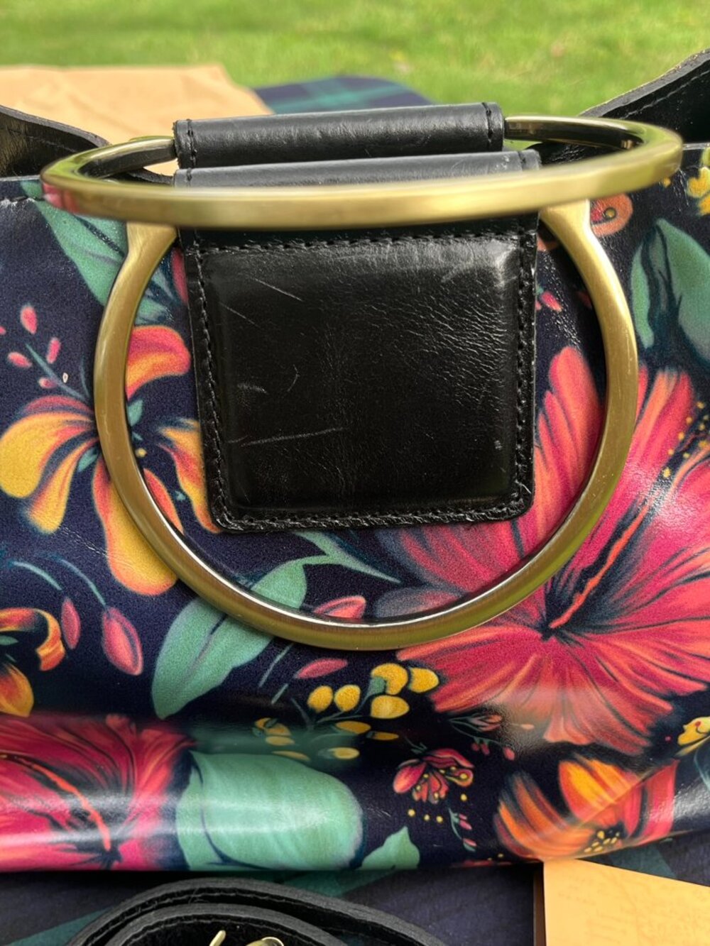 Patricia Nash Tropical Escape Leather Purse & Pertina Set - Picture 6 of 10